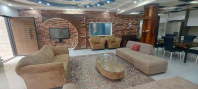 ویلا استخردار ۳ خواب 